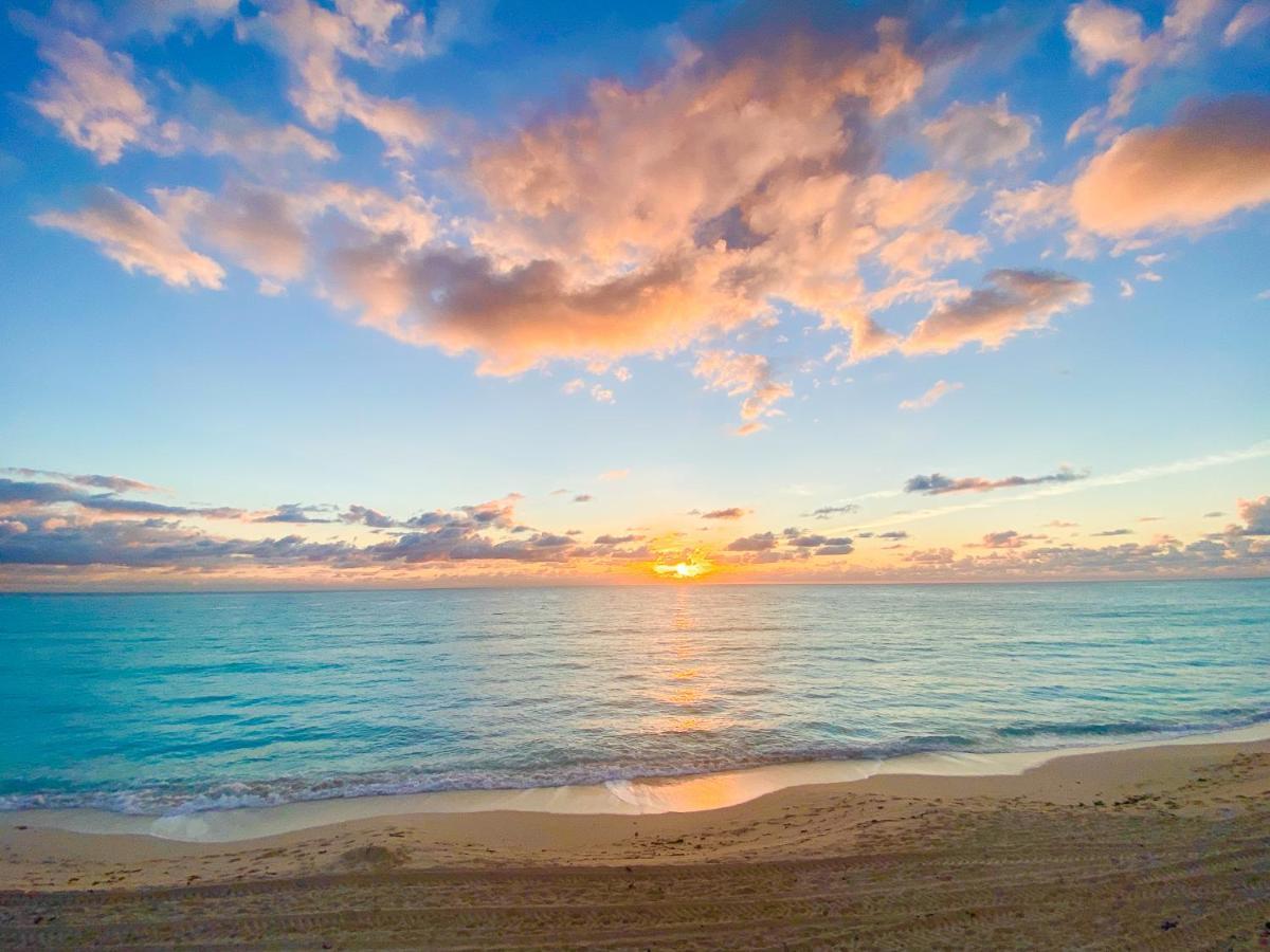 Brisas Shores Ocean View Apartments On The Beach With Pool, Cancun Hotel Zone Apartment Cancun