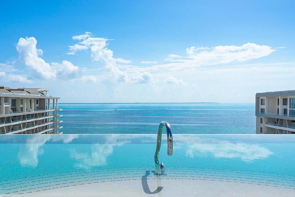 Garza Blanca & Cabos