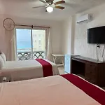 Cancun Plaza Sea View