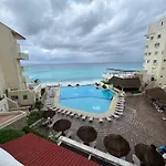 Cancun Plaza Sea View