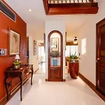 Magnifica Villa Palmeras Luxurious 4 Bedroom 6 Bds 4 Ba Private Pool Lagoon Front Super Fast Wifi