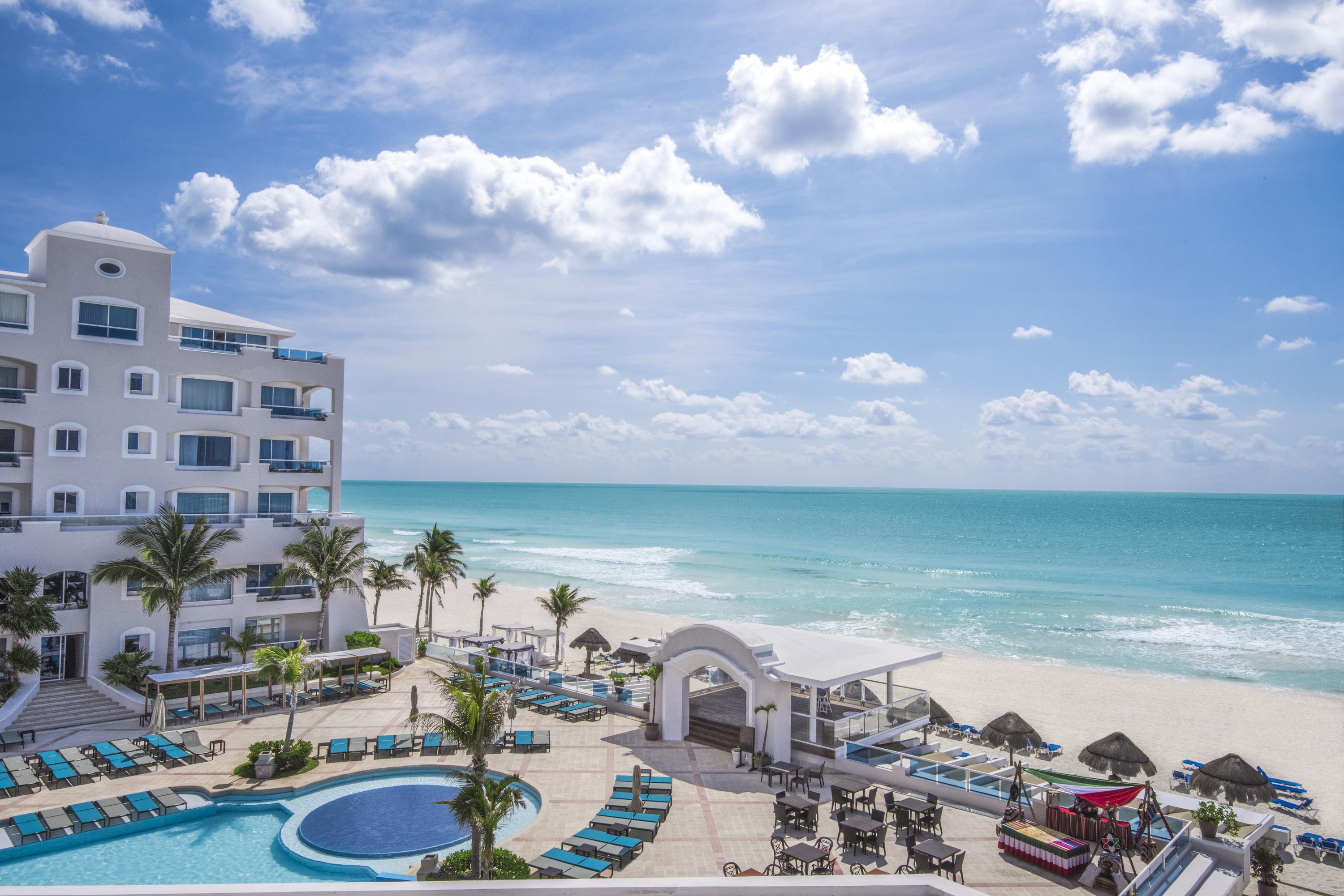 Sunscape & 4* Cancun