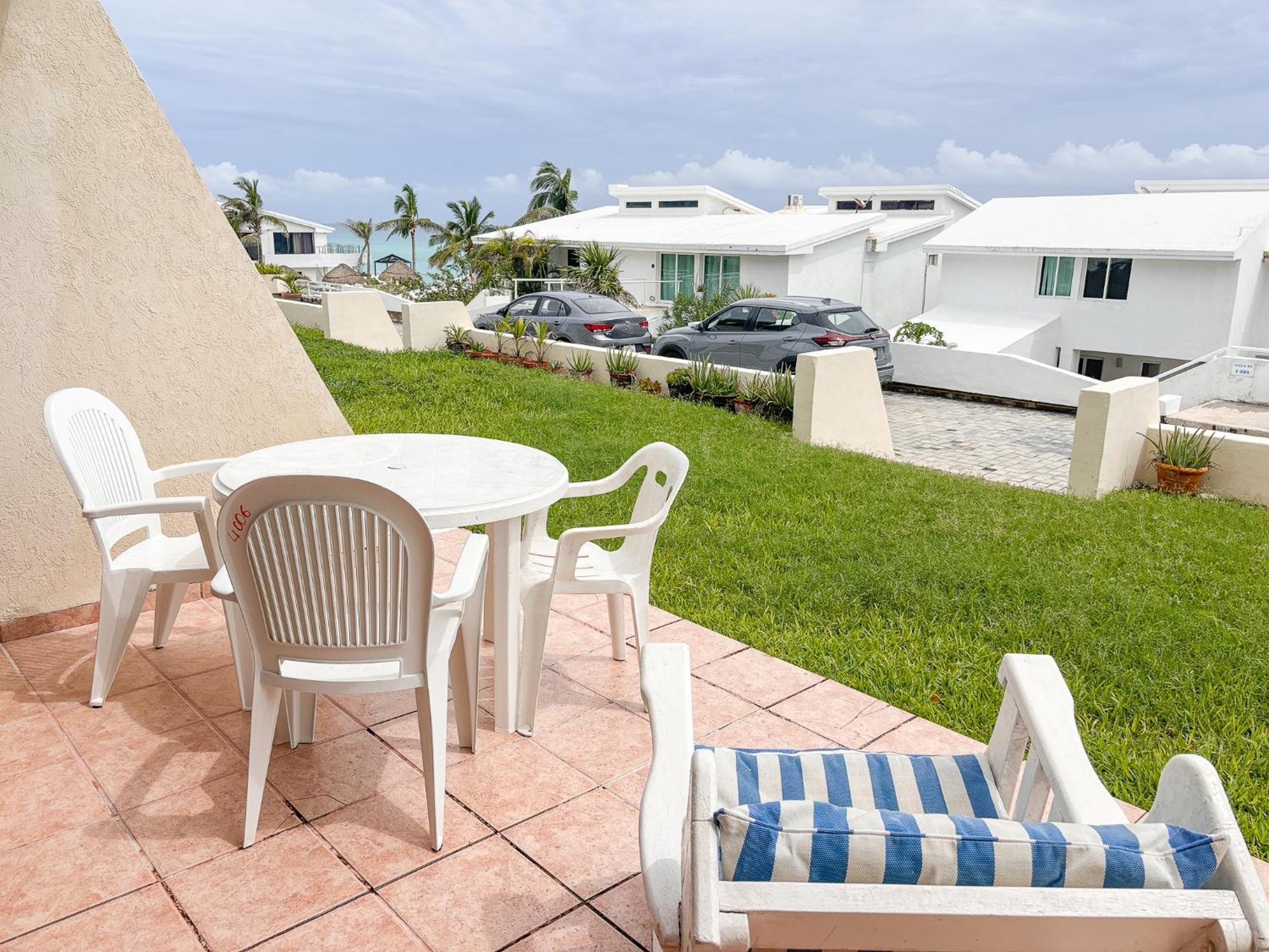 Apartment Brisas Shores & Ocean Front Zona Hotelera