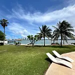 Hermoso Departamento En Zona Hotelera Frente A La Laguna