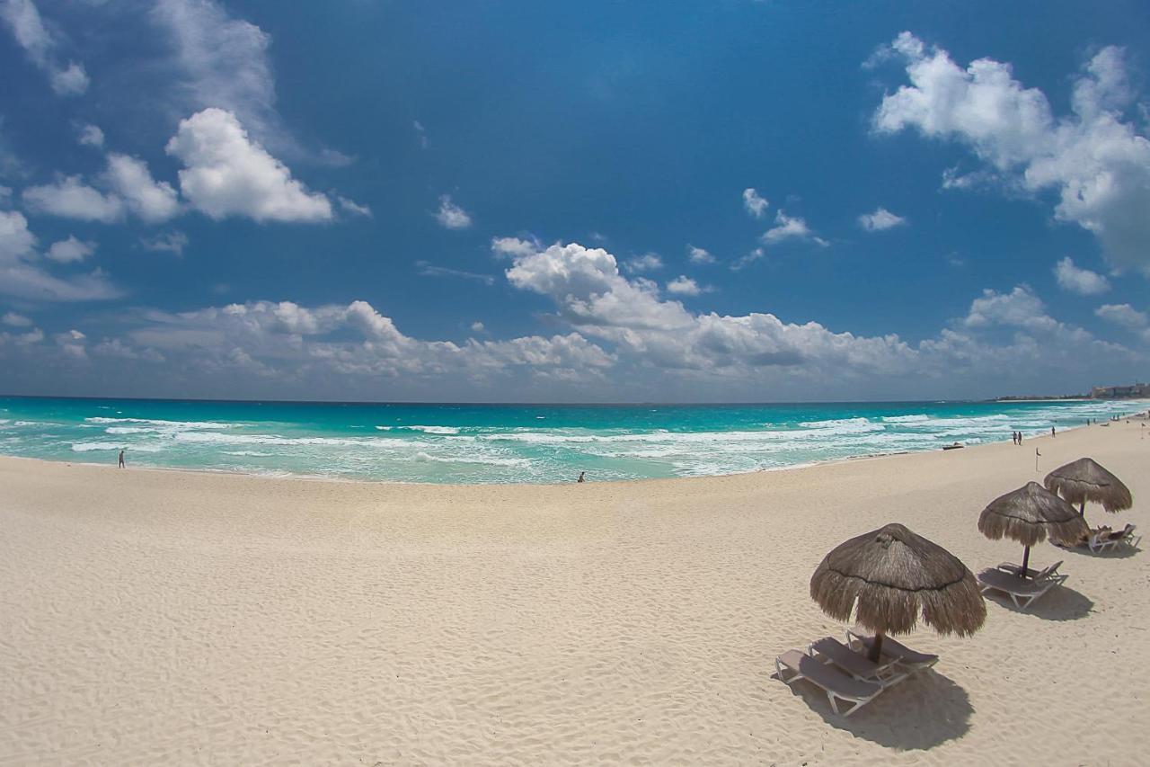 Brisas Shores & Ocean Front Zona Hotelera Cancun