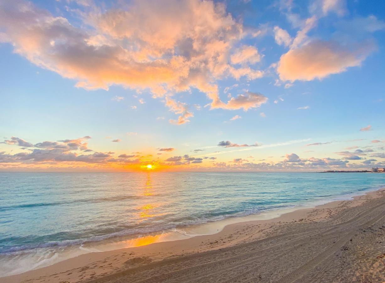 Apartment Brisas Shores & Ocean Front Zona Hotelera *