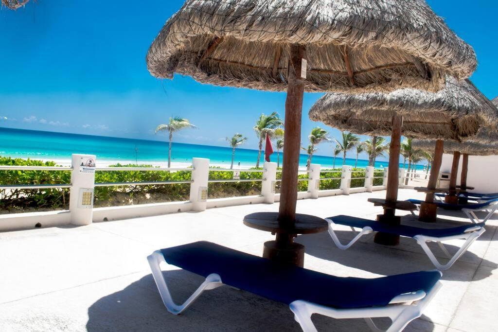 Apartment Beachfront Marlin 107 *
