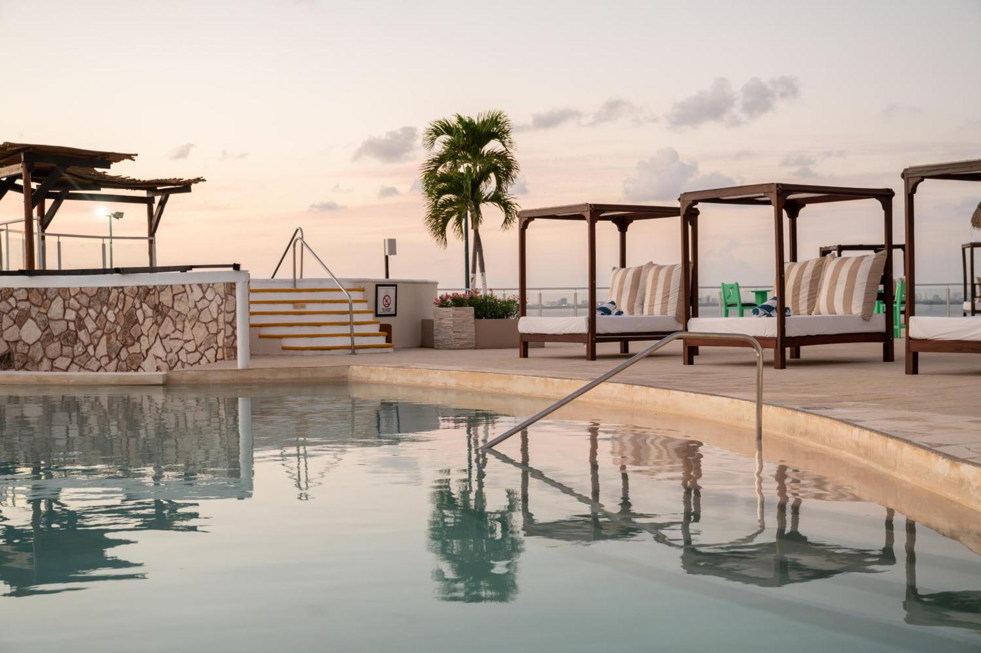 Seadust Family Resort 4*