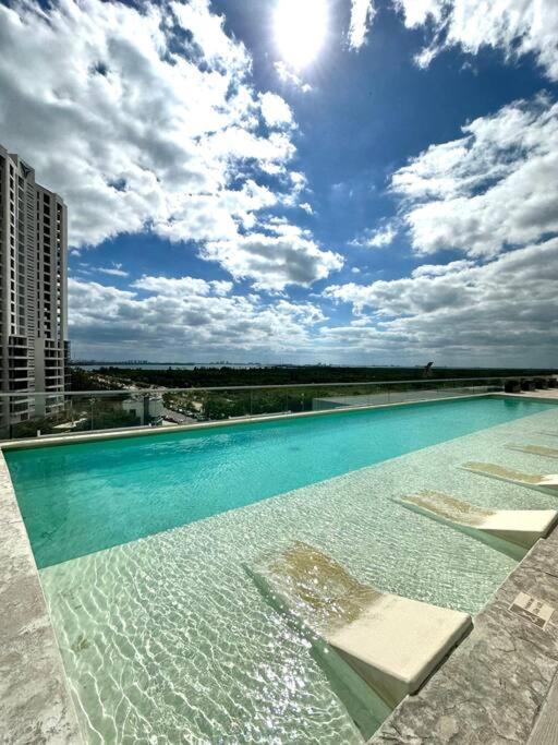 Ocean And Lagoon View Unique Style, Just 5 Minutes From Zone Apartment *