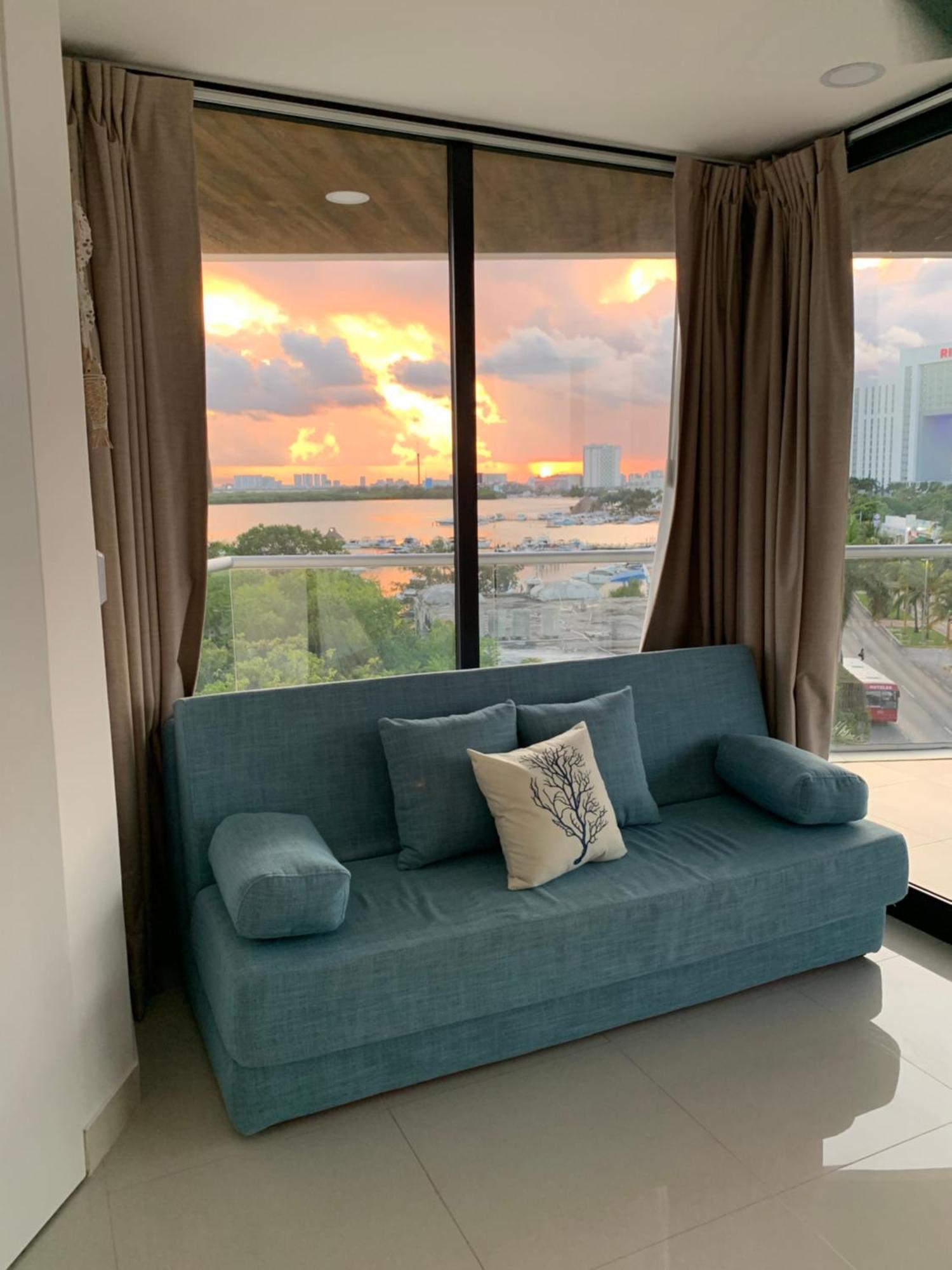 Amazing View Apartment *