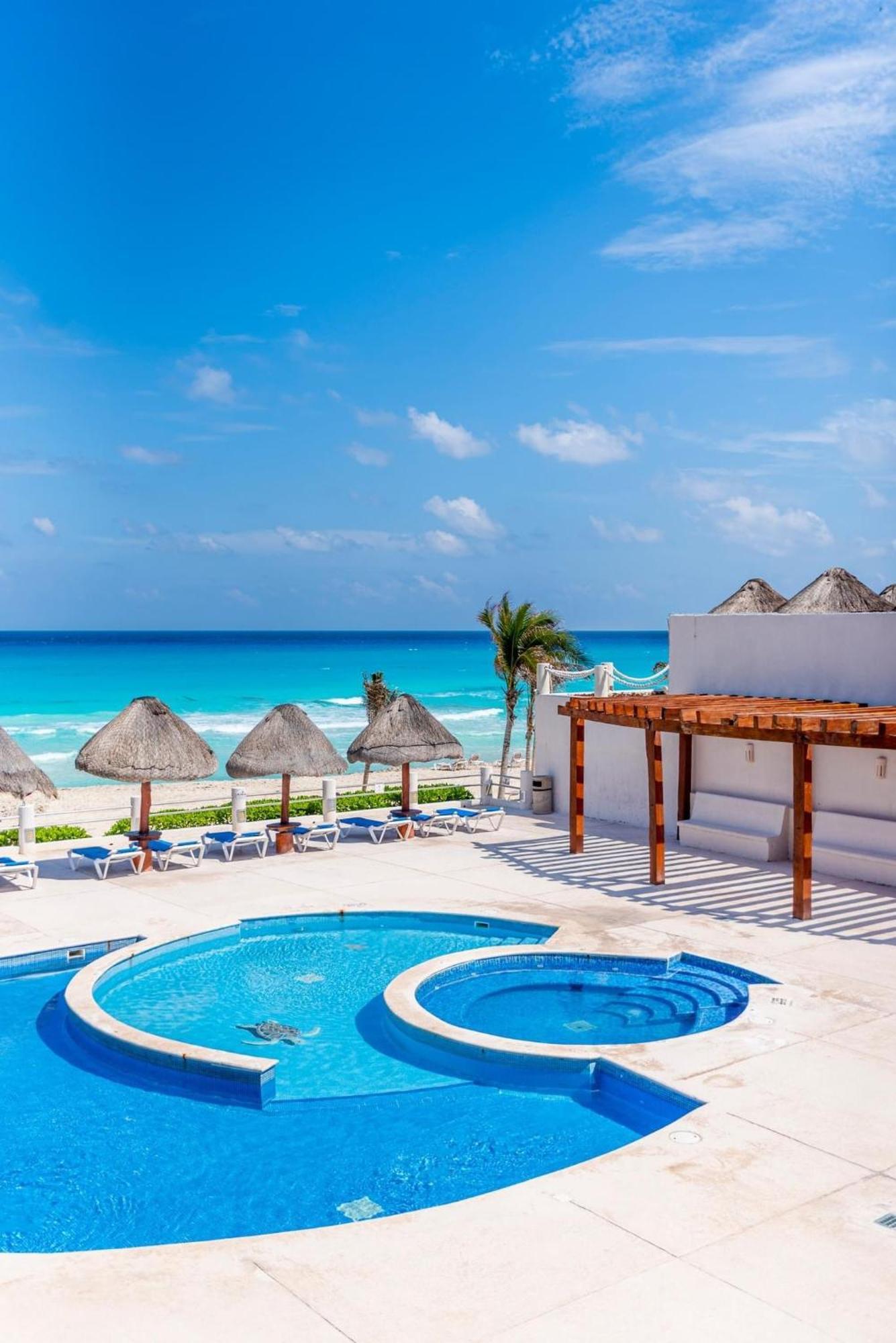 Zone - 2 Bedroom Beachfront, Bright And Spacious Apartment Cancun