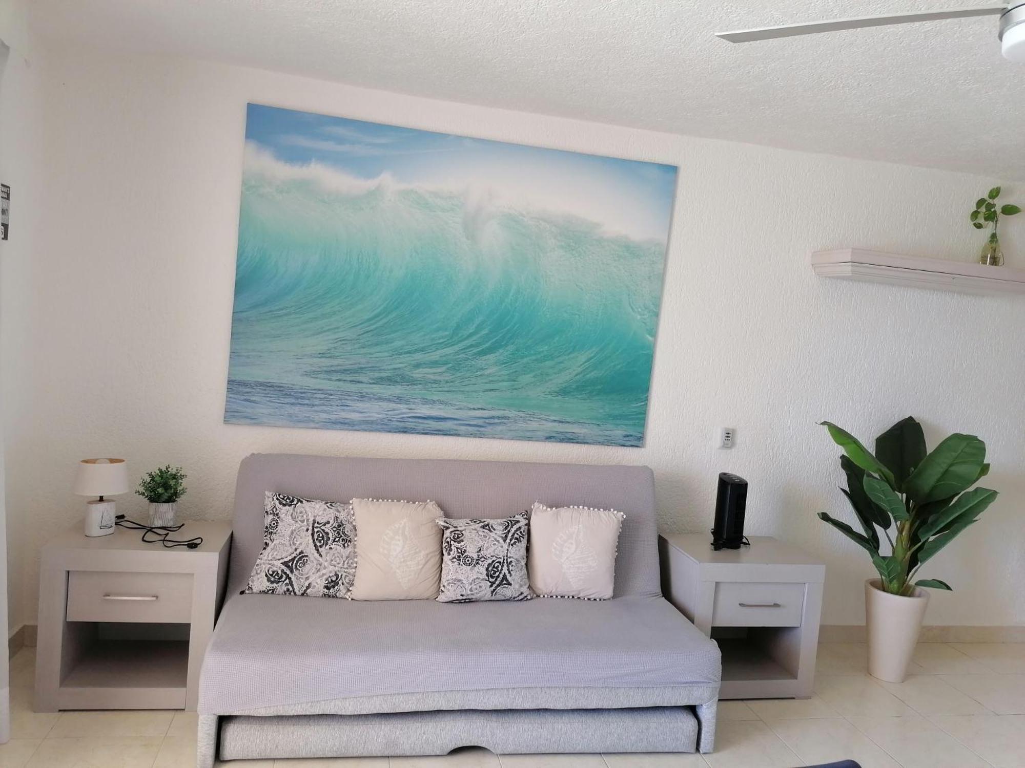 Apartment Beautiful A Few Stps To Sea