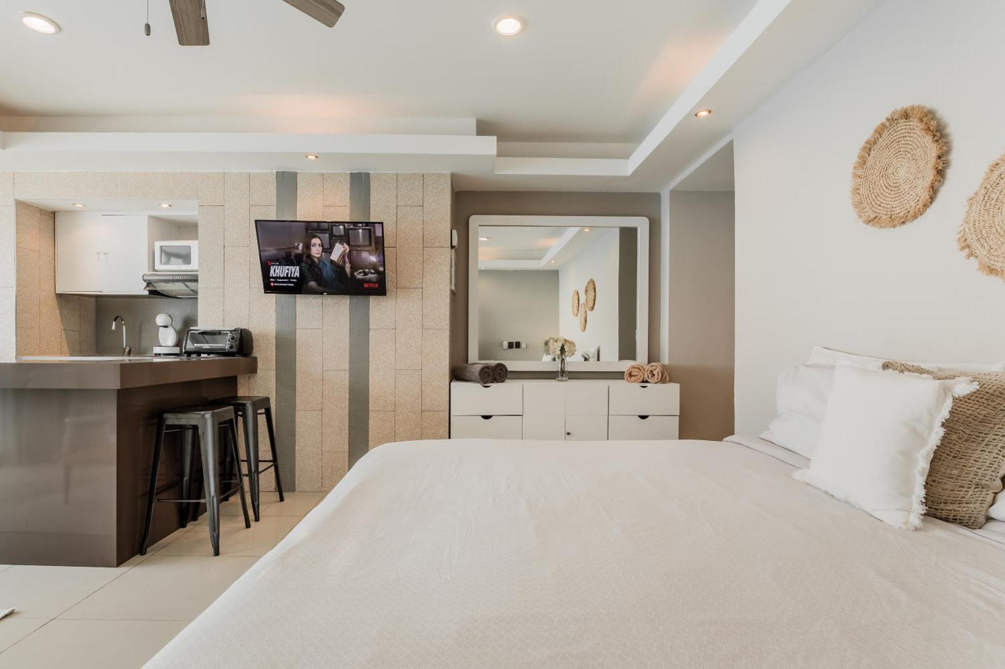 *turquoise Escape- Beachfront By Casa Paraiso* Apartment Cancun