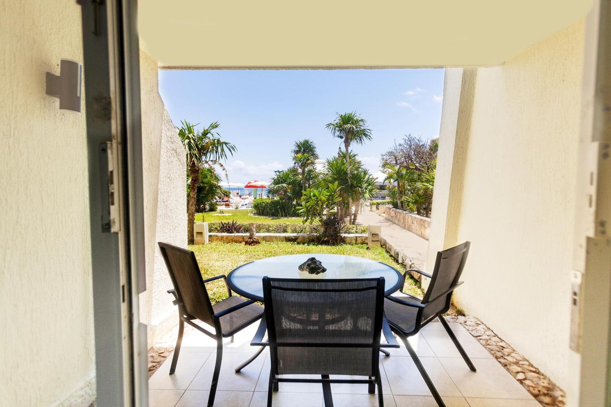 Garden Level With Partial Ocean View Zone *