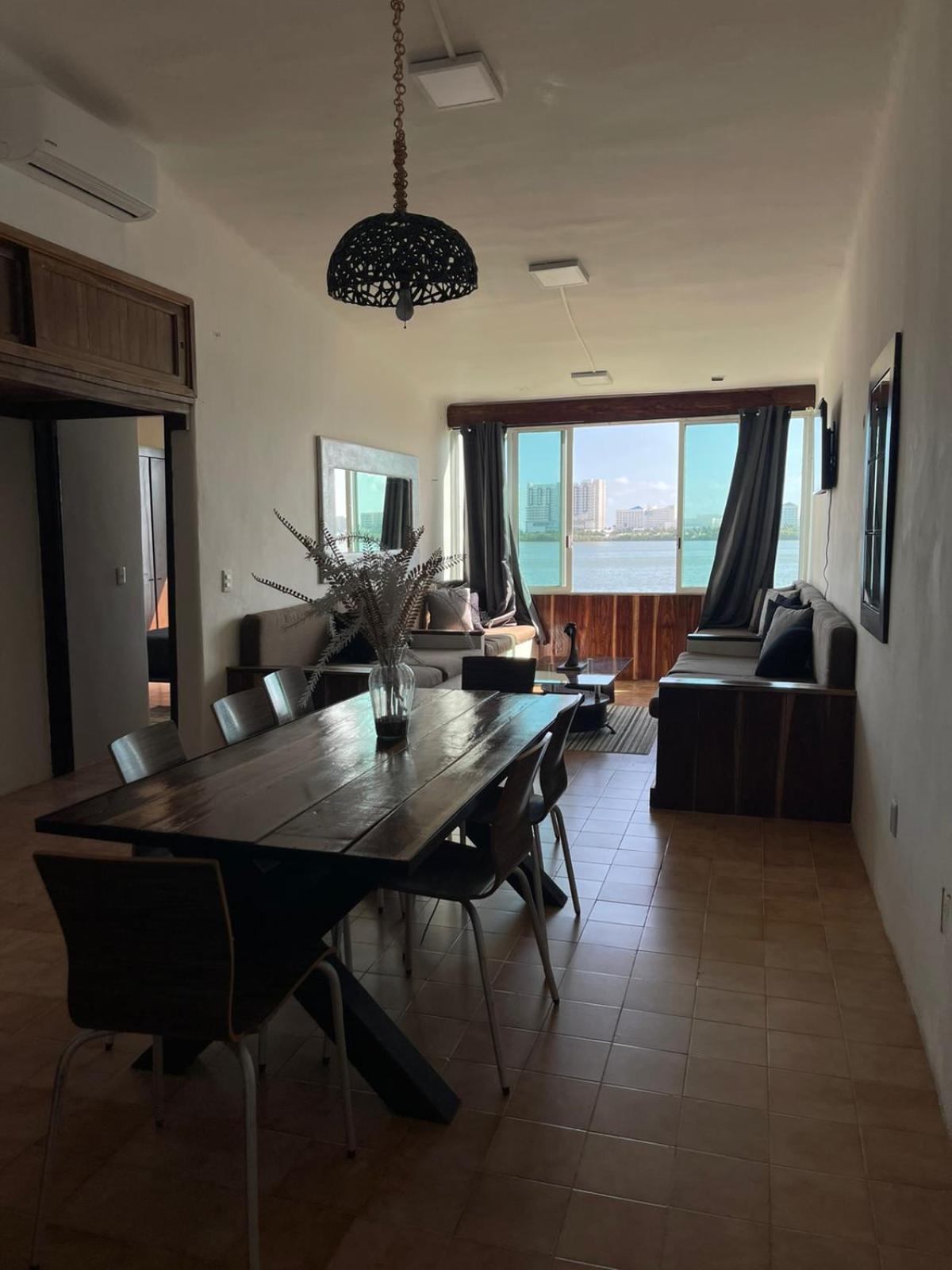Hermoso Departamento En Zona Hotelera Frente A La Laguna *