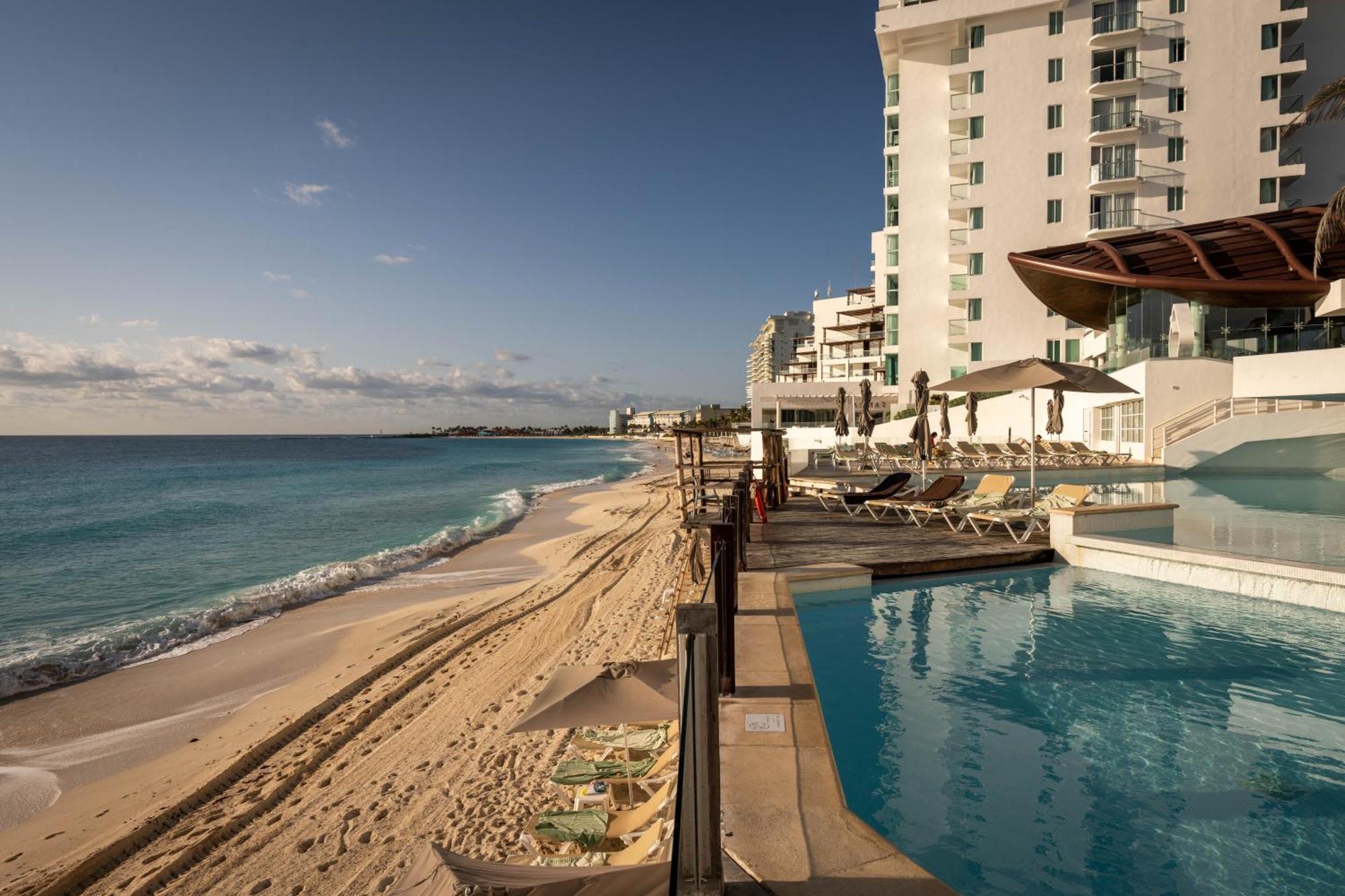 Ocean View Modern & Luxury Amenities * Cancun