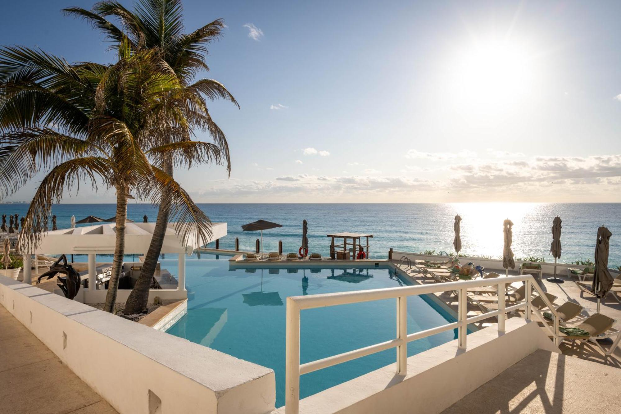 Ocean View Modern & Luxury Amenities Apartment *