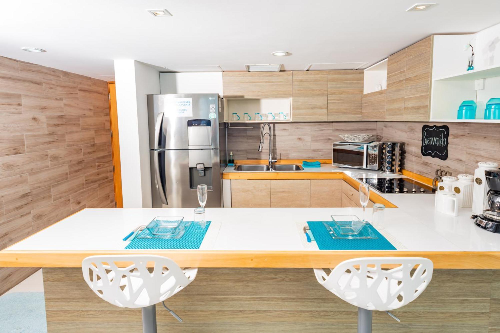 Ocean View Modern & Luxury Amenities Cancun