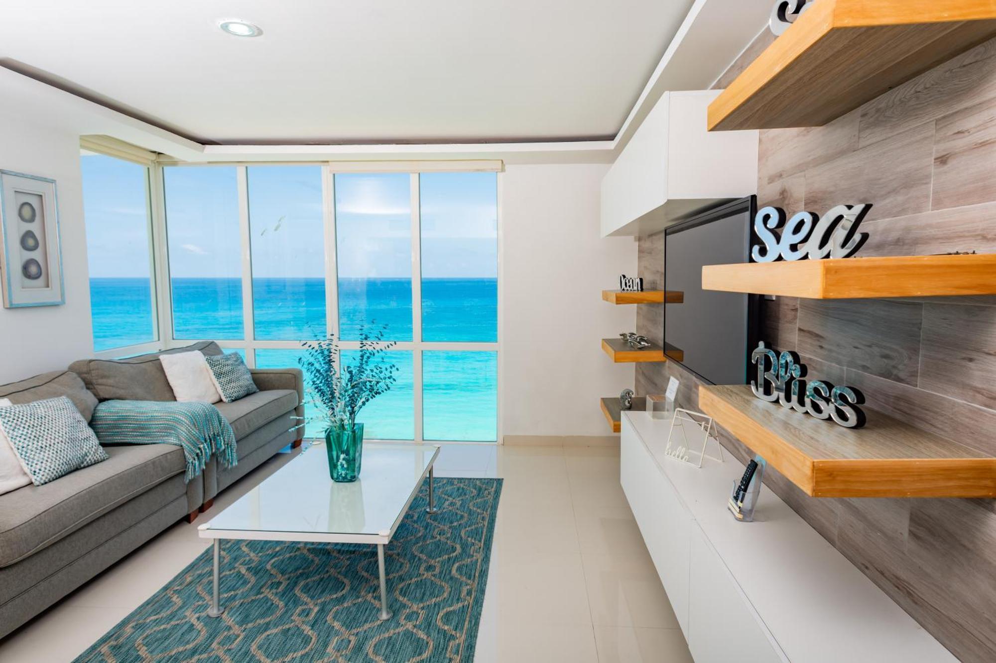 Ocean View Modern & Luxury Amenities