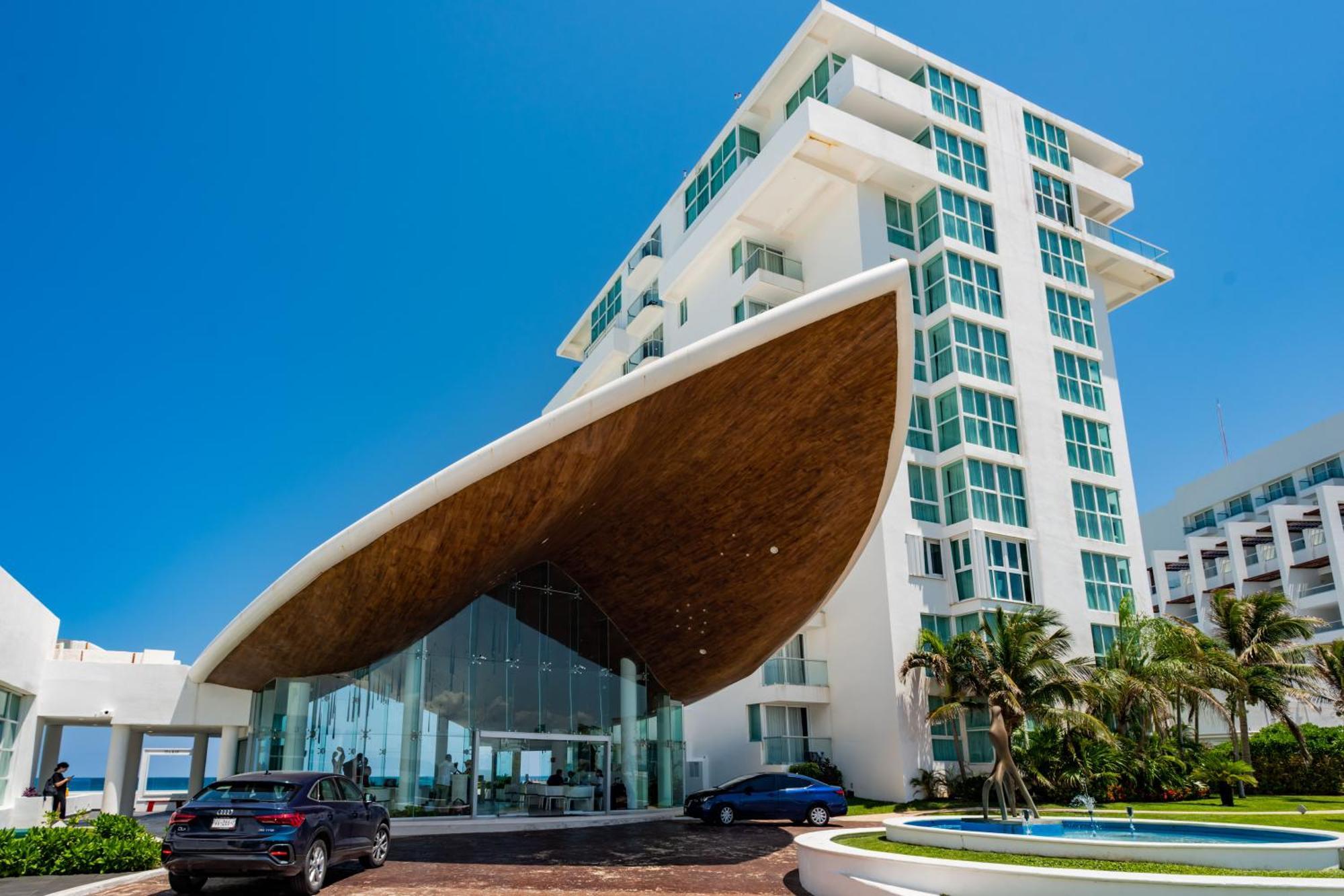 Apartment Ocean View Modern & Luxury Amenities *