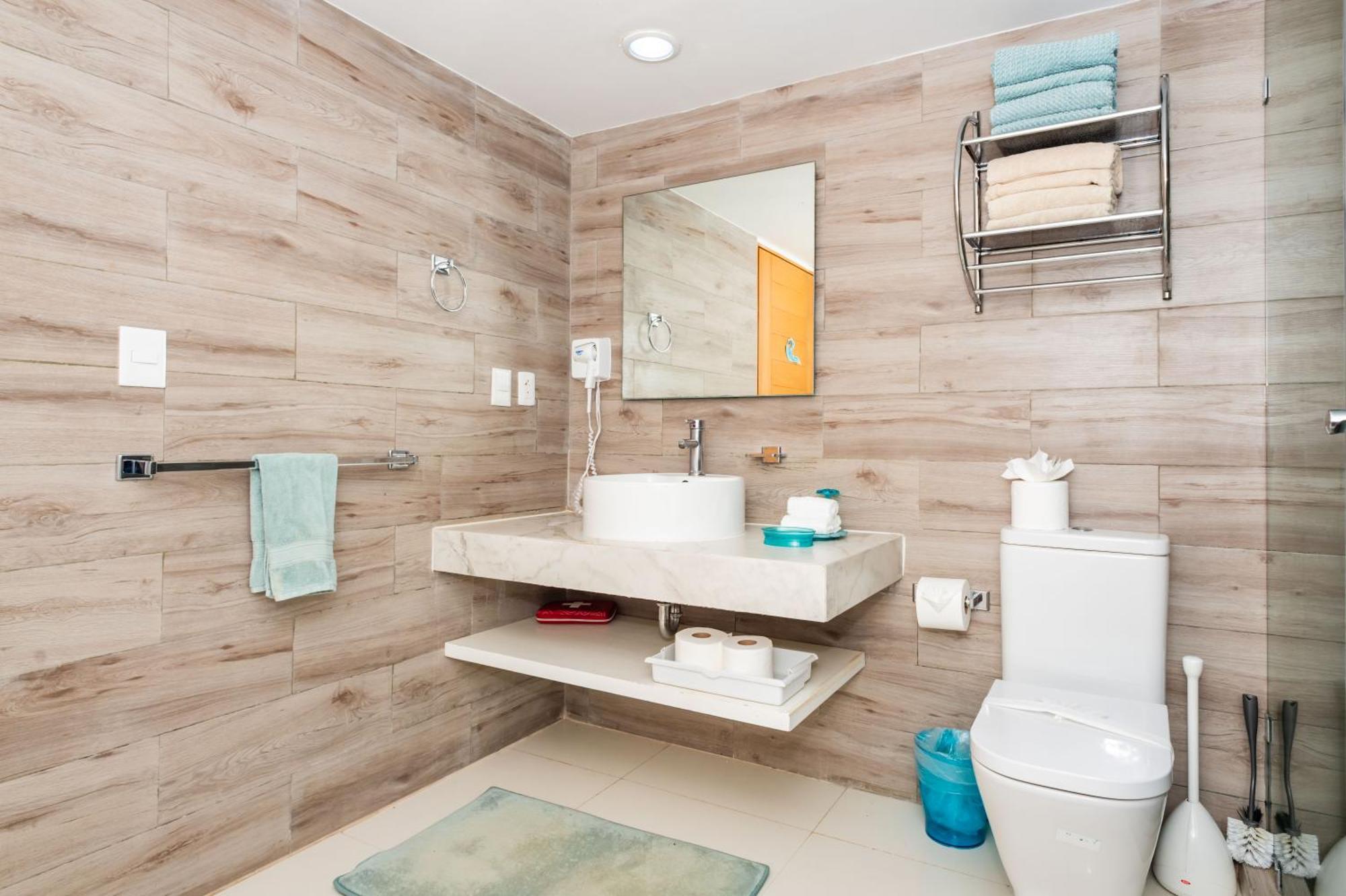 Ocean View Modern & Luxury Amenities Apartment *