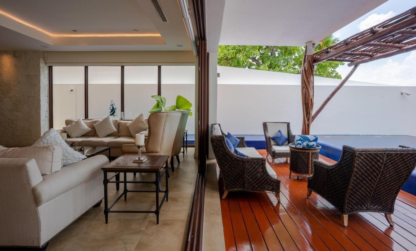 Langosta Villa *