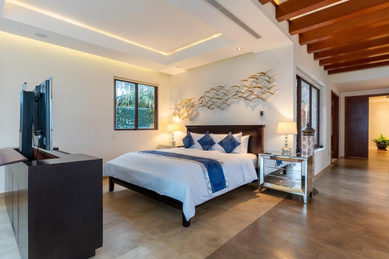 Langosta Villa Cancun