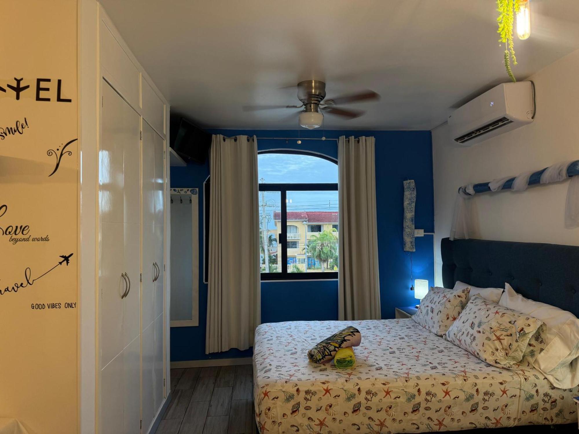 Apartment Tropical