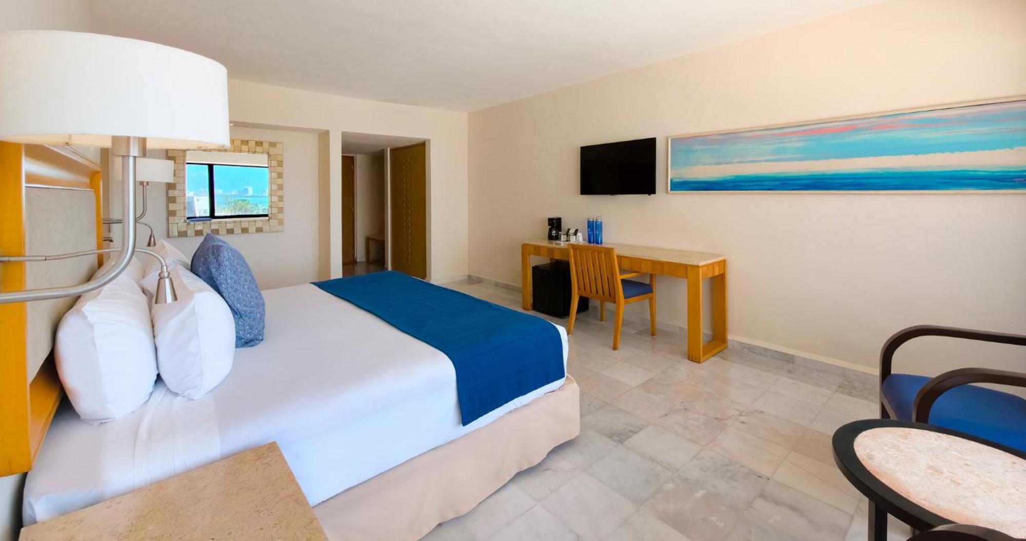 Resort Park Royal Cancun