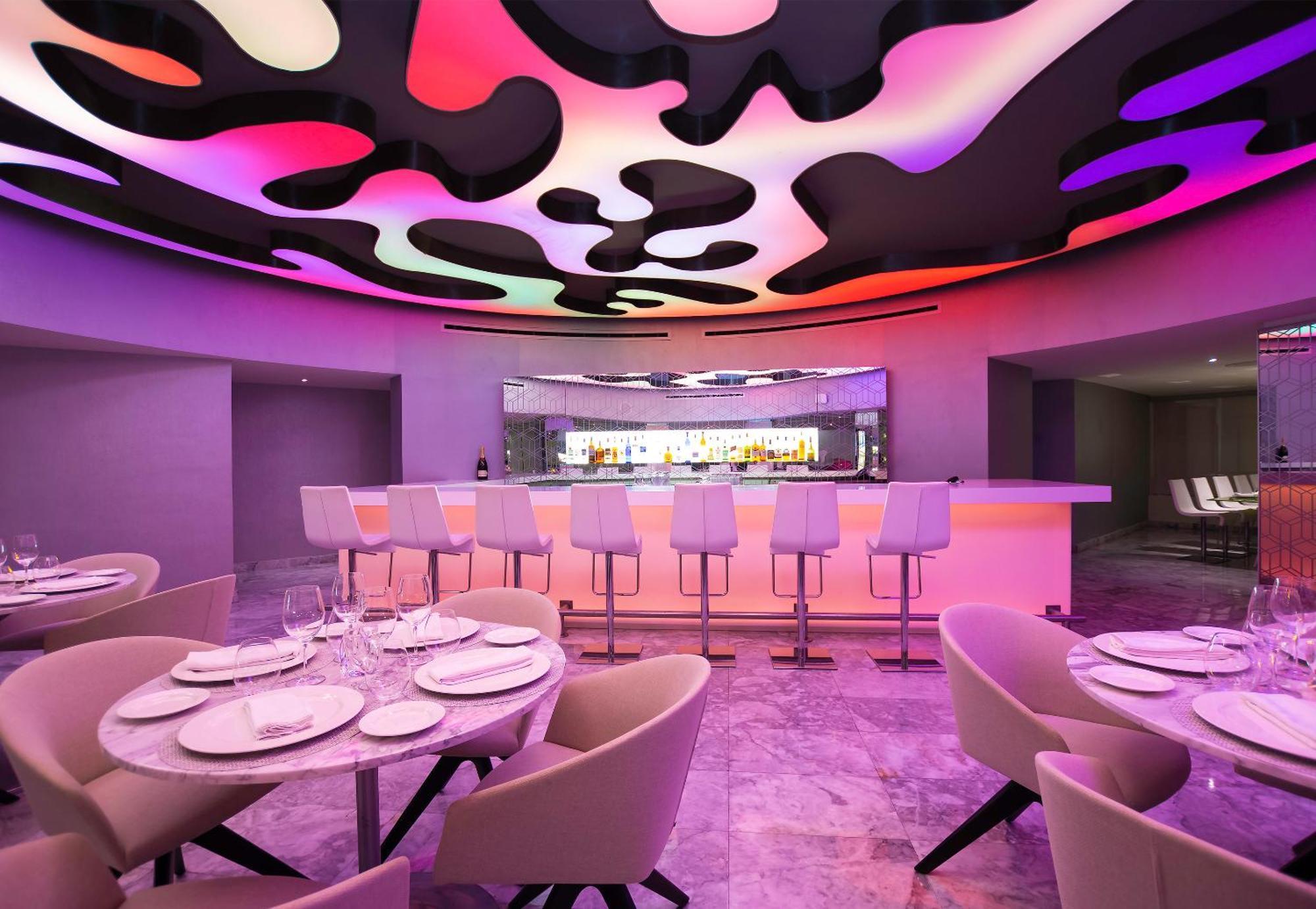 Temptation (adults Only) Cancun