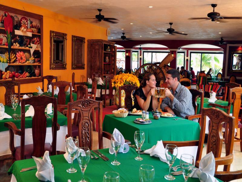 Oasis Lite Resort Cancun