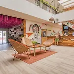 Nilu Cancun Downtown By Selina