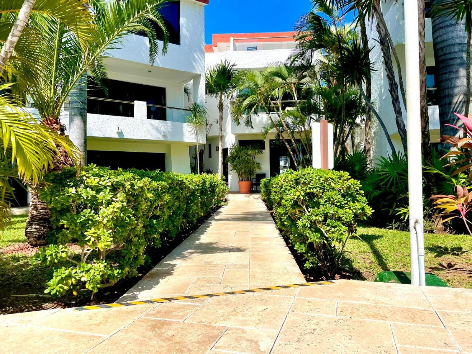 Sina Suites Cancun - Adults Only 3*