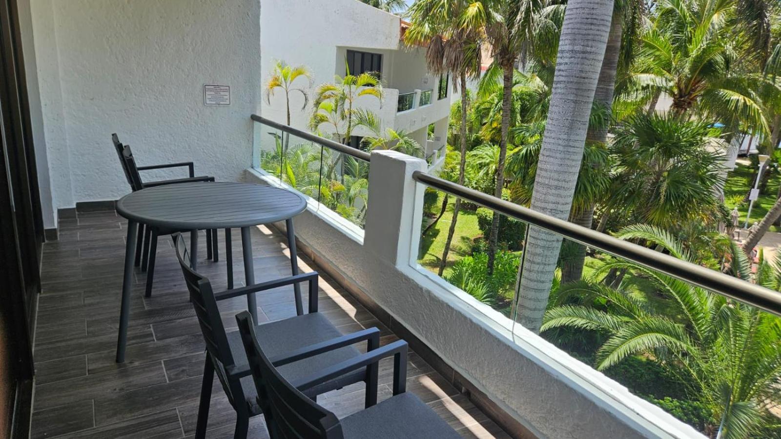 Sina Suites Cancun - Adults Only Hotel 3*