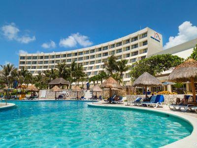 Grand Park Royal (adults Only) Resort