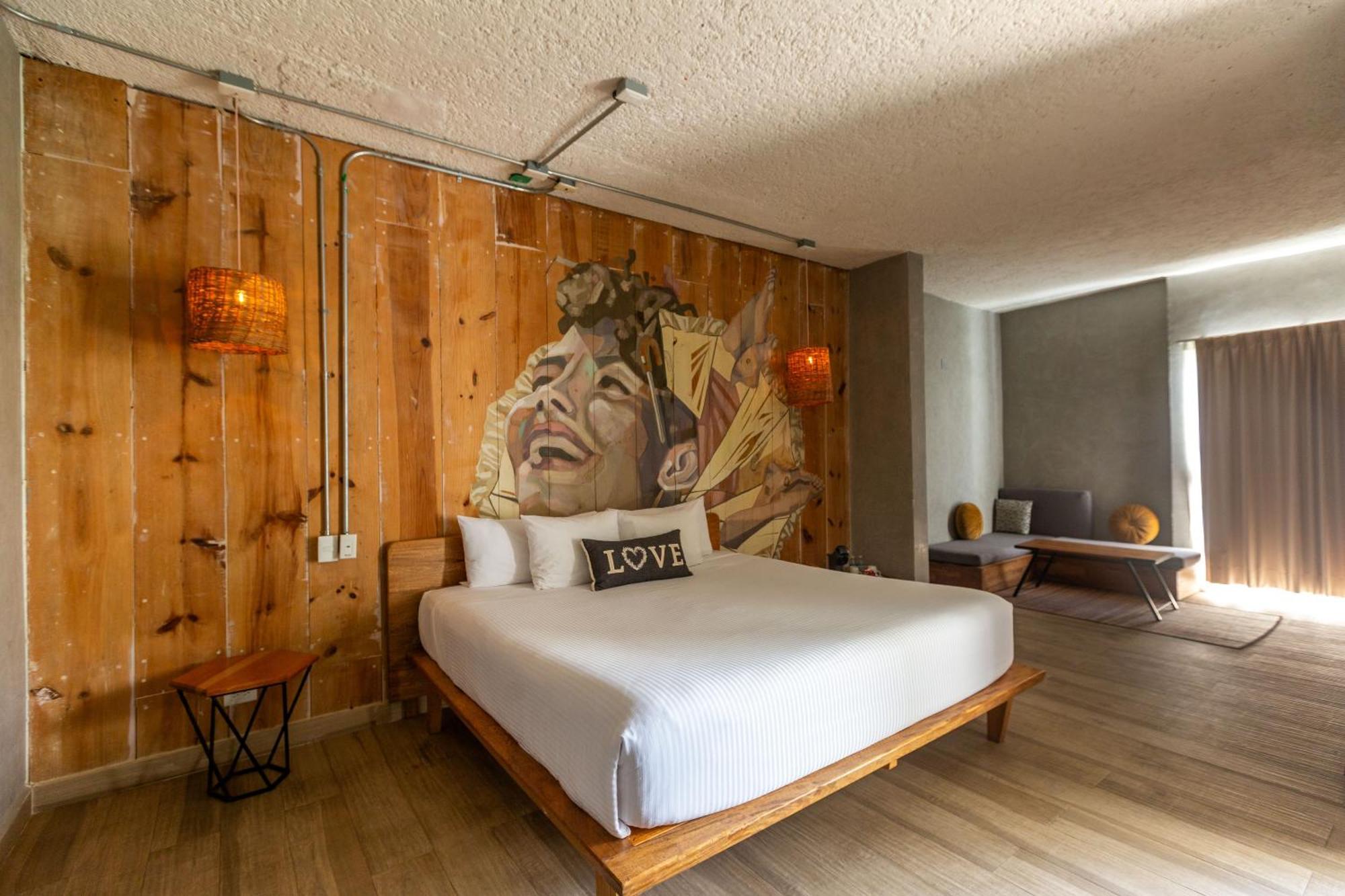 Nilu Downtown By Selina Hotel 3*