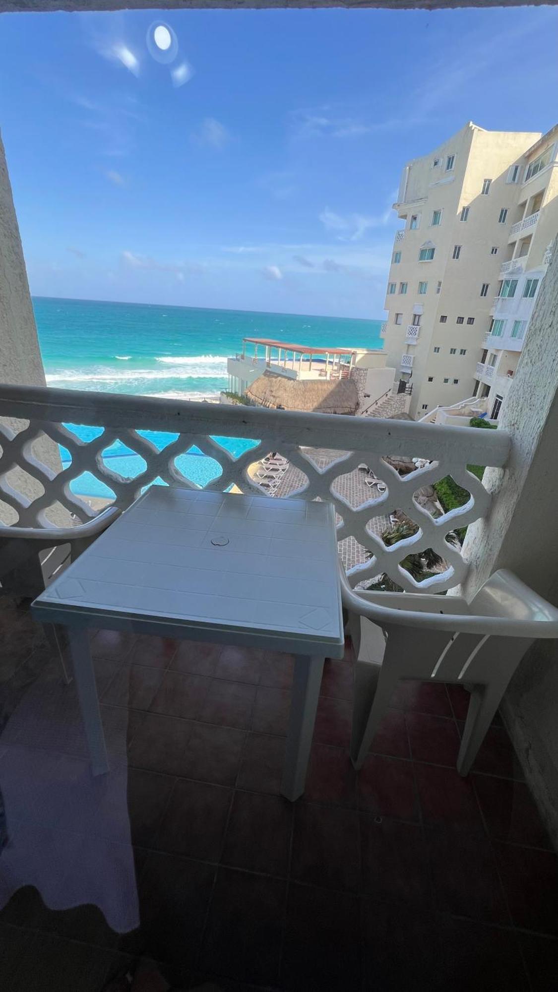 “magic Sunrise At Cancun” * Cancun
