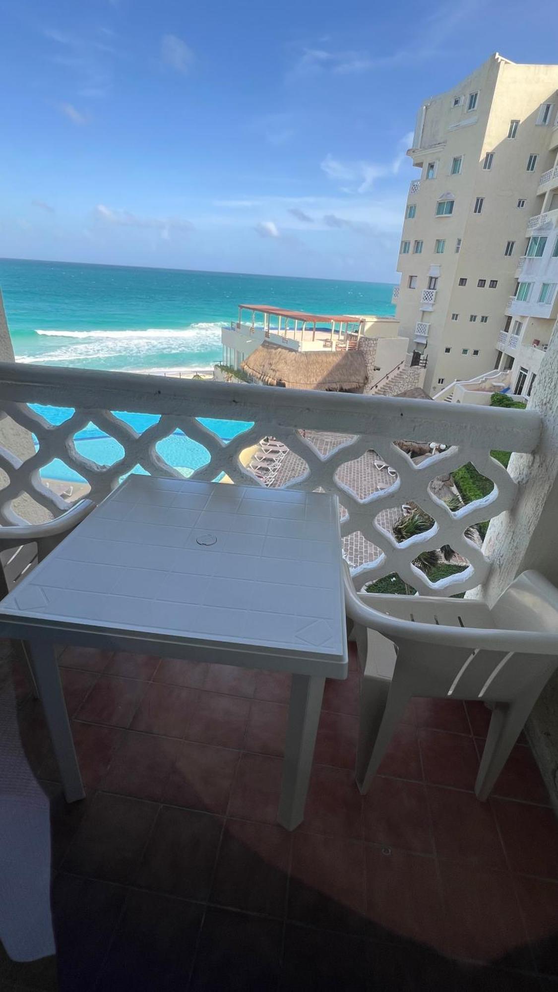 “magic Sunrise At Cancun” * Cancun