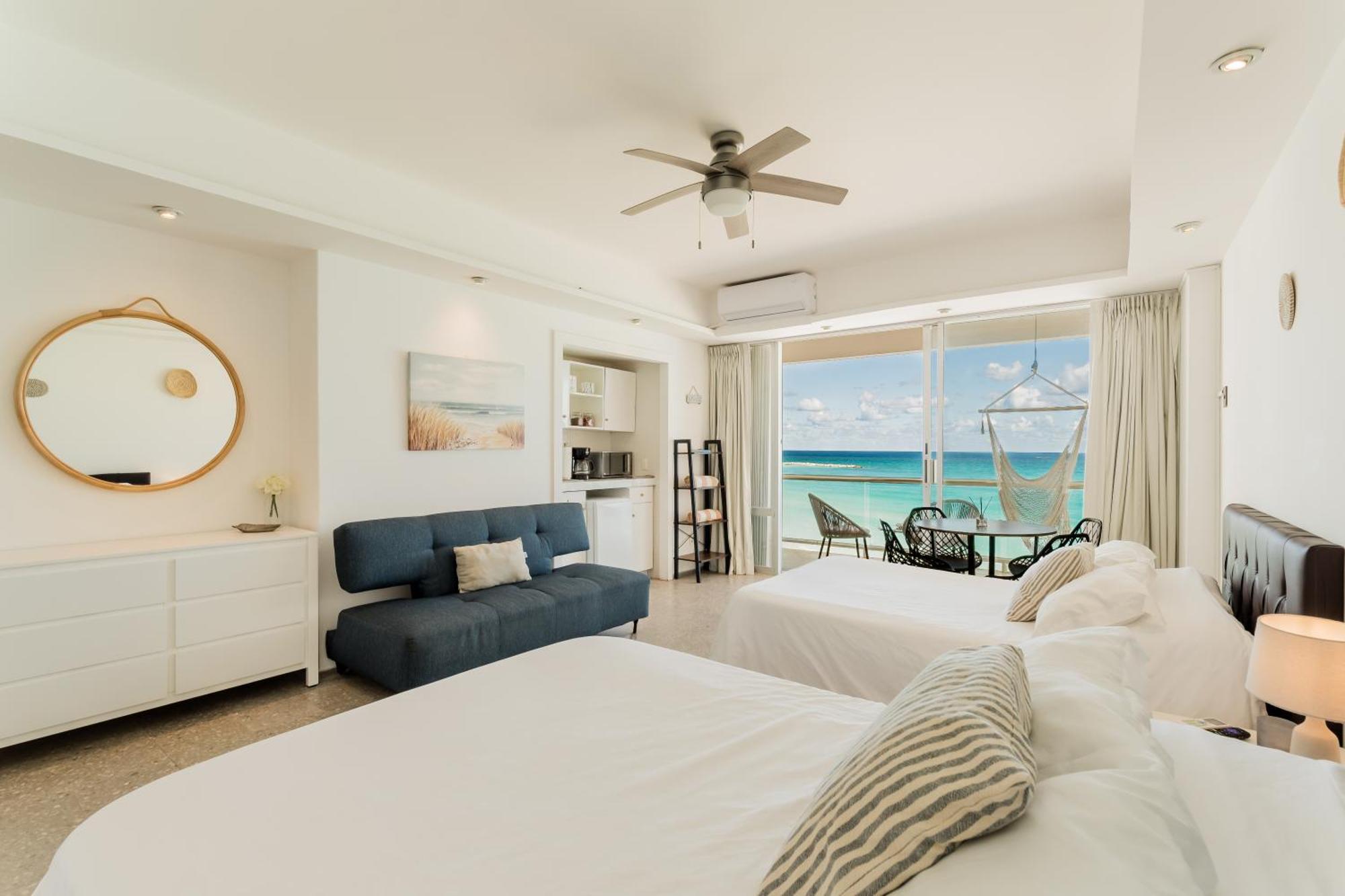 *turquoise Escape- Beachfront By Casa Paraiso* Apartment *