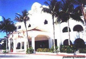 The Caribbean Princess Hotel Cancun